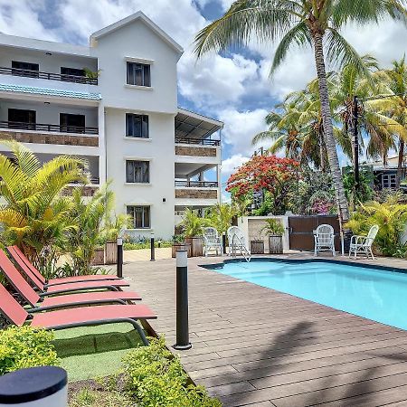 Sunkissed - Brand New Beach Apartment Located 50M From Beach Flic-en-Flacq 外观 照片